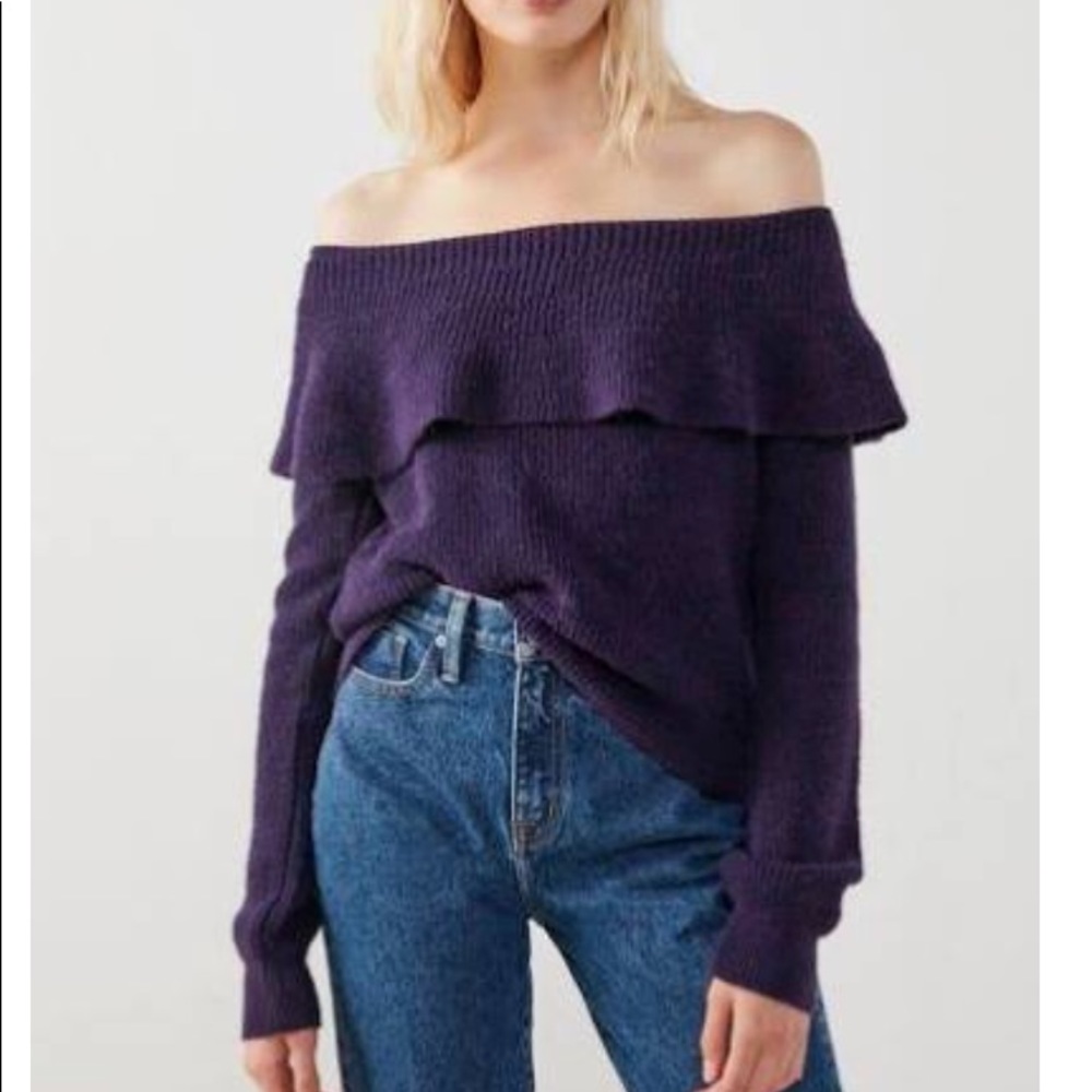 Urban crop sweater never worn